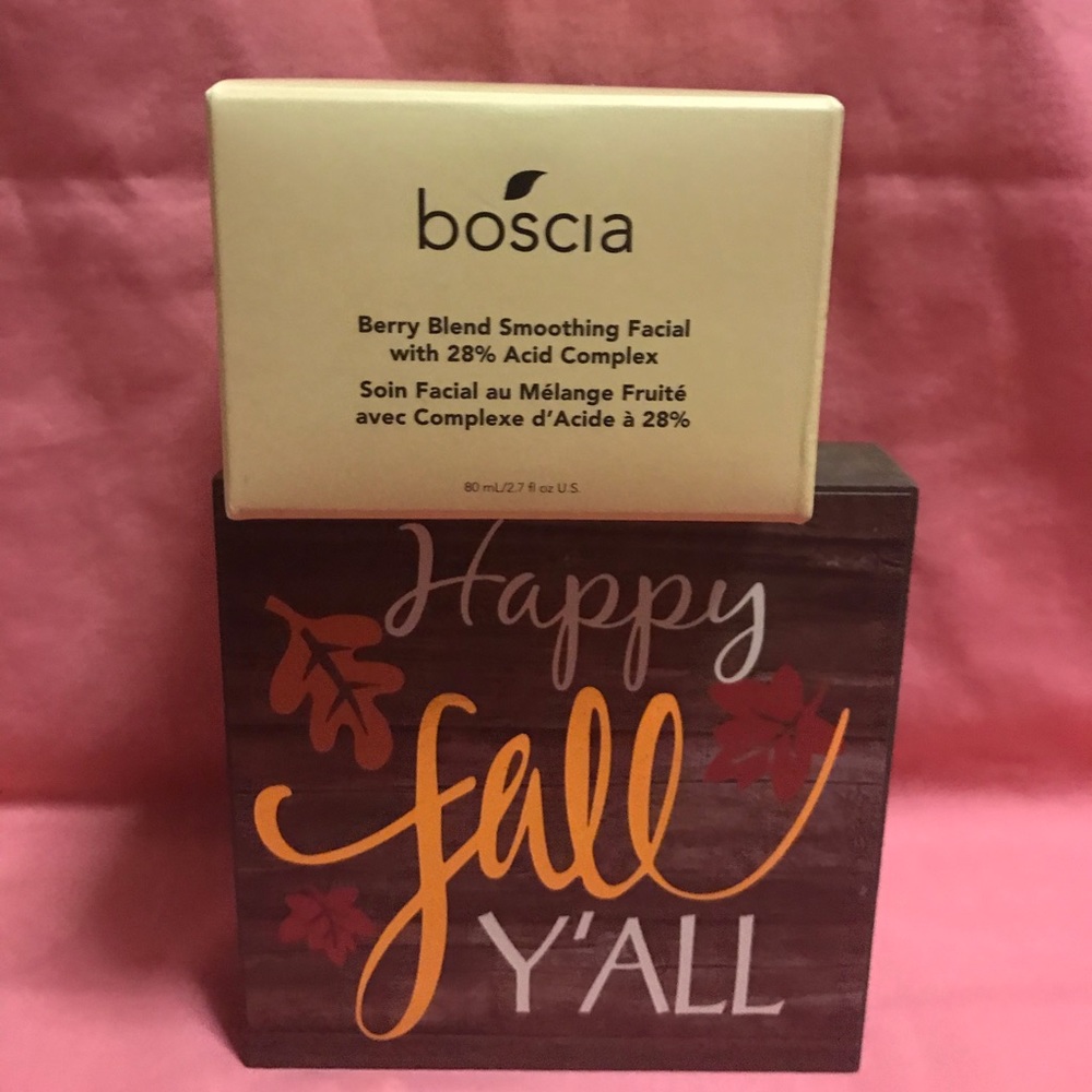 Boscia Berry Blend Soothing Facial